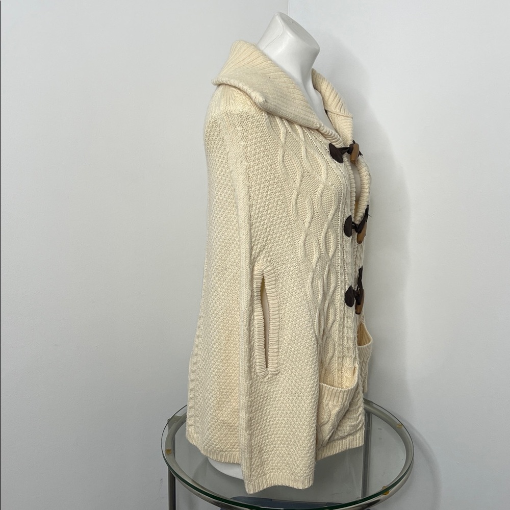 Vintage Lucky Brand Cream Cable Knit Poncho Cape w/ Toggle Closures‎ Sz Small - Picture 5 of 7